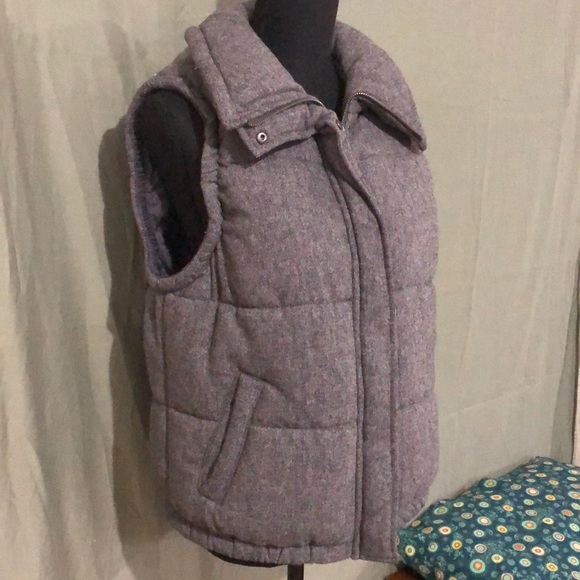 Puffy vest - Picture 3 of 7